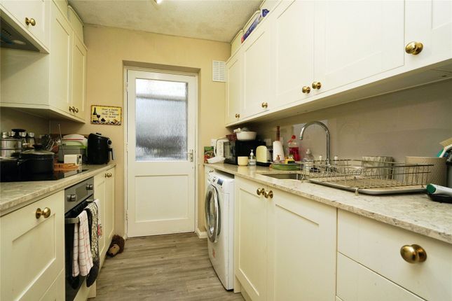 3, Fieldcourt Farmhouse, Quedgeley photo 4