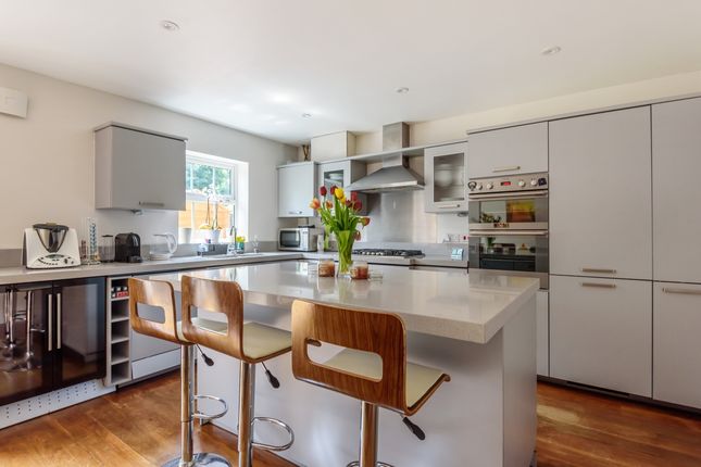 Town house to rent in Whitehill Place, Virginia Water