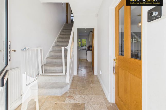 41, Torrington Drive, Potters Bar photo 2