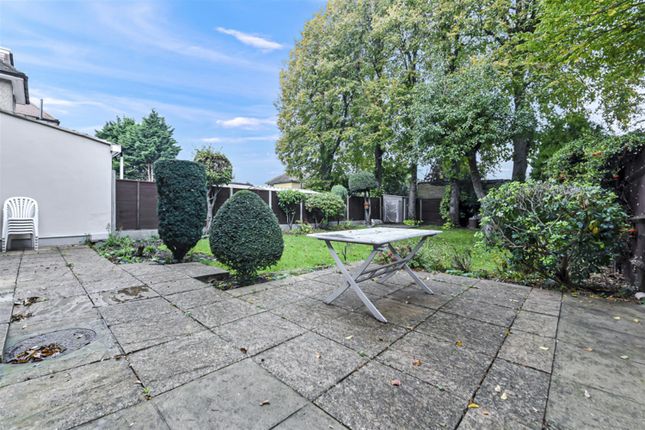 Semi-detached house to rent in Holmbury Gardens, Hayes
