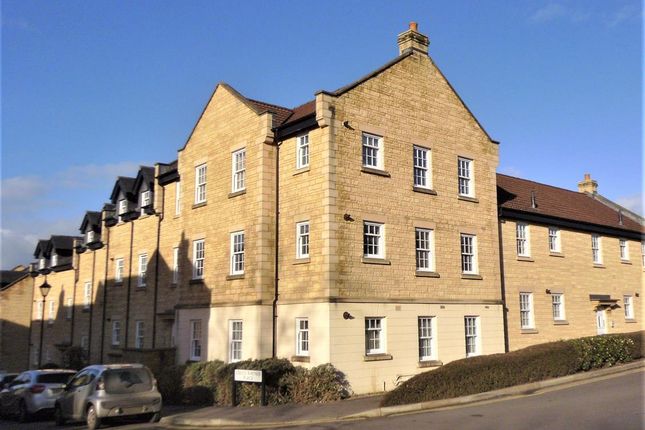 2 bed flat to rent in Louise Rayner Place, Chippenham SN15