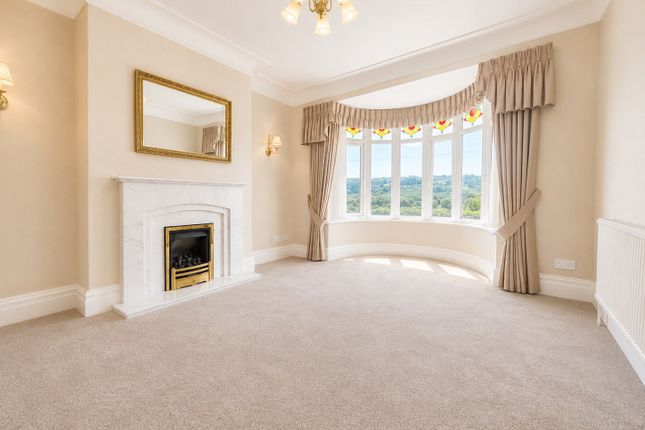 135, Bradford Road, KEIGHLEY photo 2