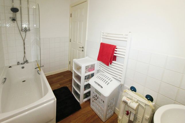 Flat for sale in Cromwell Court, Blyth