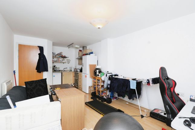 Flat 31, Coode, 7, Millsands, South Yorkshire photo 4