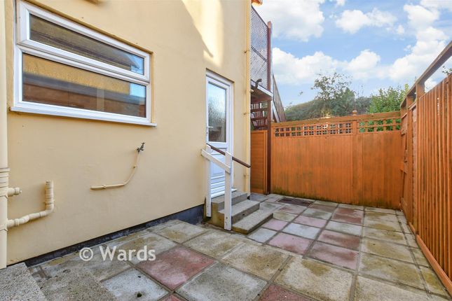 39A, Stanhope Road, Deal photo 3