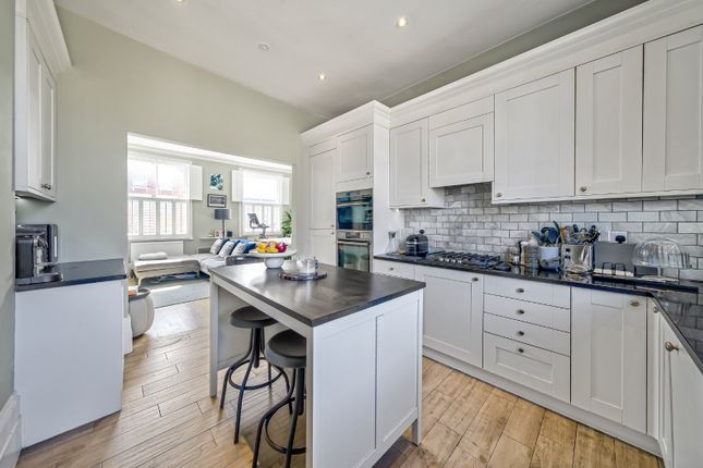 71C, Messina Avenue, London photo 2