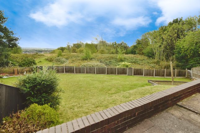 10, Richmond Grove, May Bank, Newcastle photo 4
