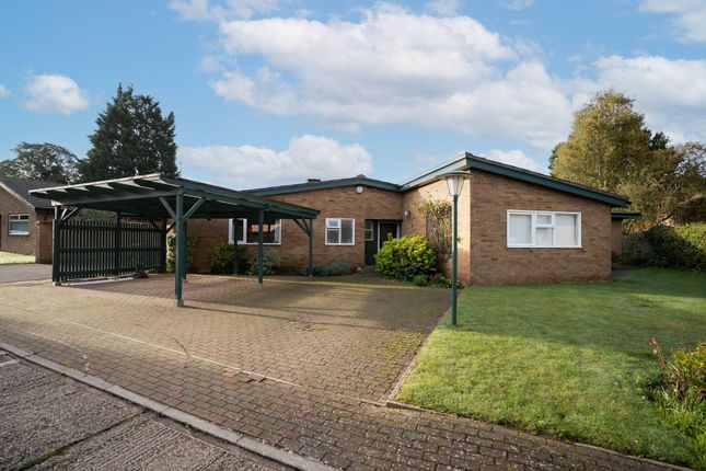 Detached bungalow for sale in Eversley Close, Cottenham
