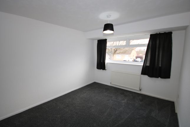 1, Westland Close, Sheffield photo 4