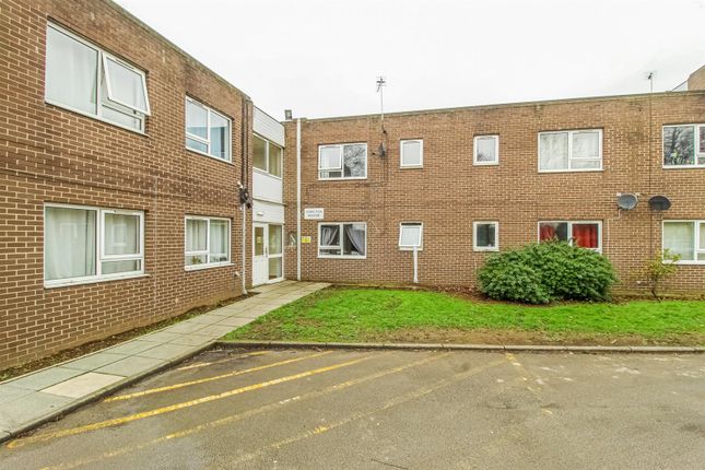 2 bed flat for sale in North Street, South Kirkby, Pontefract WF9