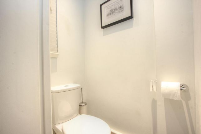 Flat to rent in Penang House, Prusom Street, Wapping