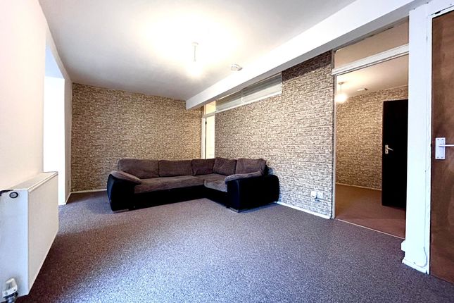 99b High Street, Bridgend photo 2