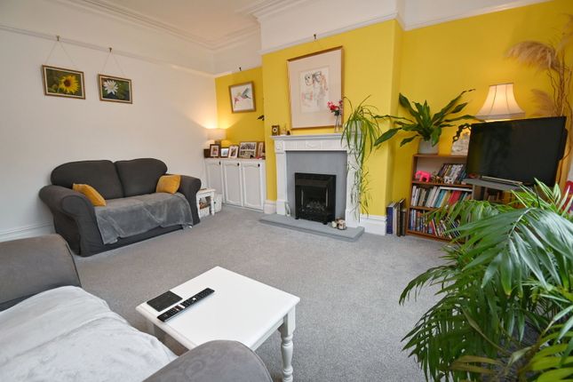 10, Lingard Street, Barnsley photo 4