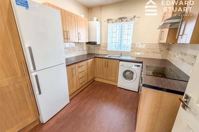 8, Whitby Avenue, Peterborough photo 2