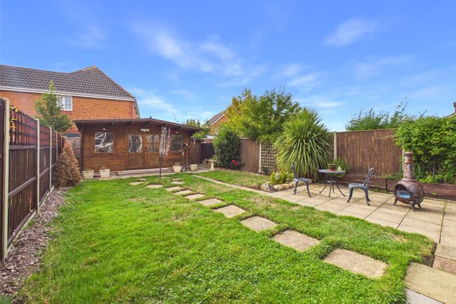 45, Springfield Close, Cheltenham photo 4