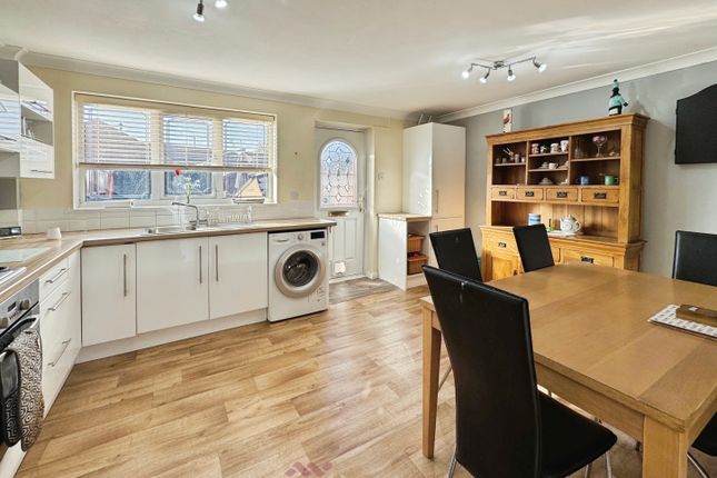 7, St Georges Road, Doncaster photo 3