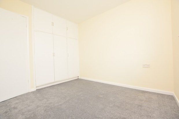 Flat to rent in Tollgate Court, Sheffield
