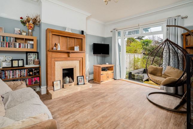 5, Mortimer Avenue, Paignton photo 3