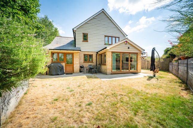 5, Sansom Close, Croxley Green photo 4