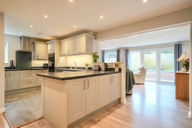 26 Beech Avenue, Sheringham photo 2