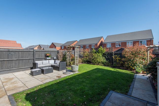39 Opal Street, Chesterfield photo 4