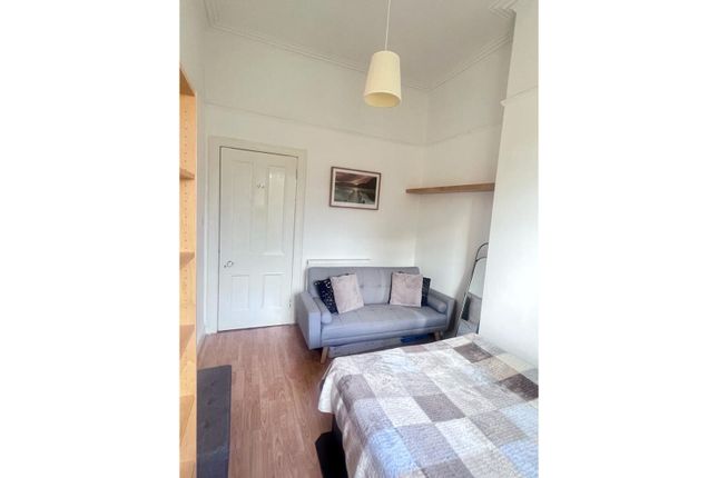 Flat for sale in Espedair Street, Paisley
