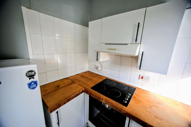 Sunnyside Road, Coatbridge, ML5 3DG photo 4