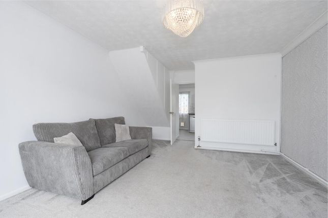 11, Diana Close, Dereham photo 4
