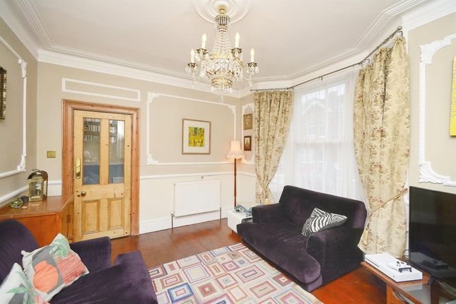End terrace house for sale in Trinity Street, Brighton