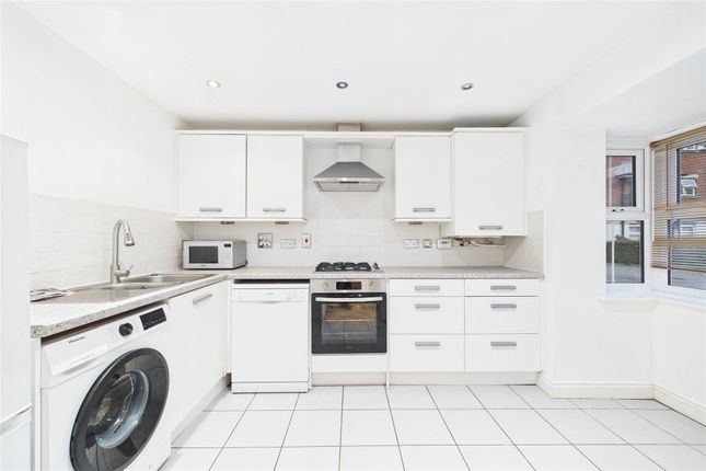 39, Cirrus Drive, Shinfield photo 2