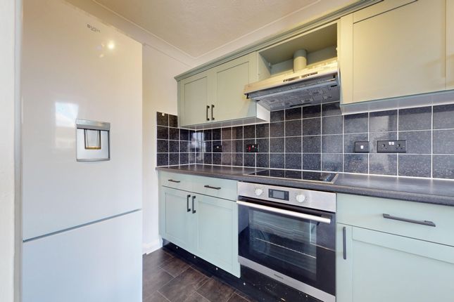 6, Bath Mews, Ashford photo 4