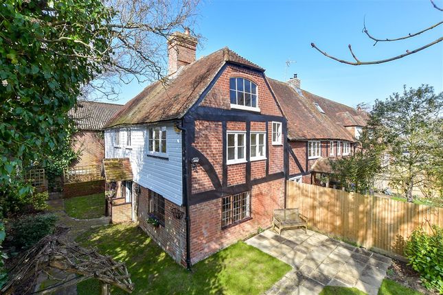 2-bed house on Headcorn Road, Ashford, £425,000