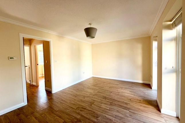 163 Avondale, Aldershot photo 3
