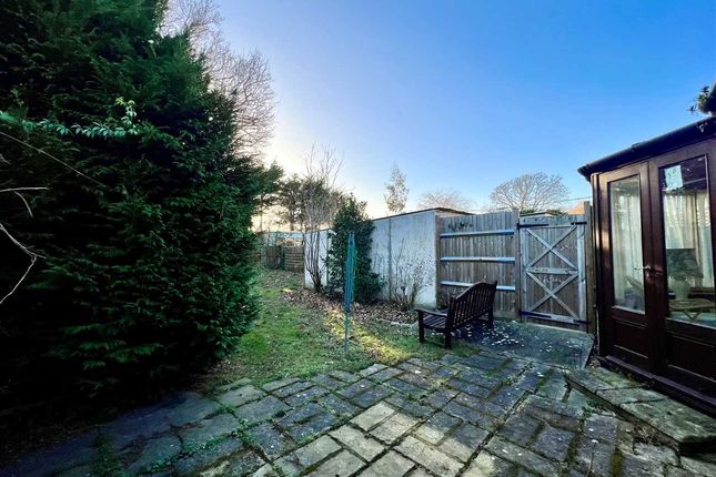 Bungalow for sale in Danescroft Drive, Leigh-On-Sea