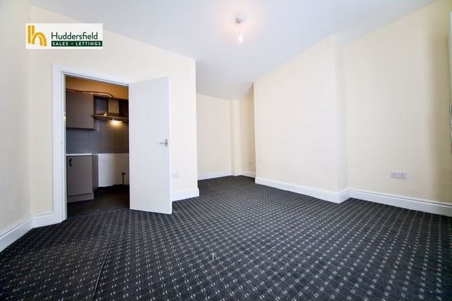 71, Springdale Street,, Huddersfield photo 3