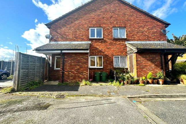 End terrace house for sale in Hindhead Close, Uxbridge, Greater London