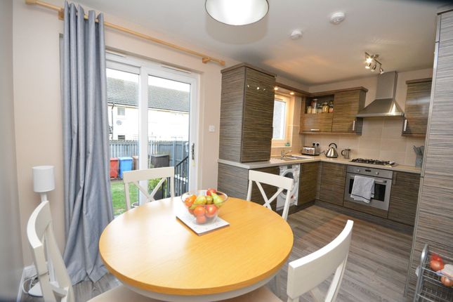 4 McDonald Crescent, Falkirk photo 3