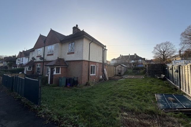3-bed house on 18, Albany View, Newport, £125,000