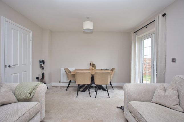 13, Ripple Way, Deal photo 3