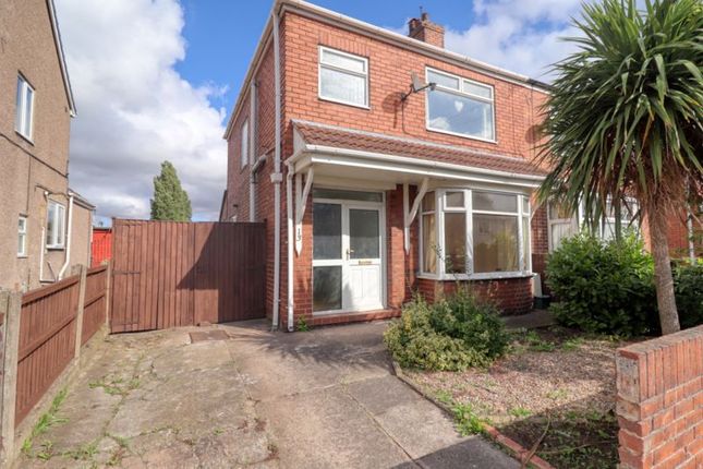 Thumbnail Semi-detached house to rent in Hampton Road, Scunthorpe