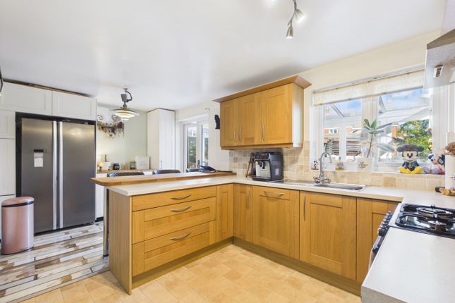 41, Sandringham Road, Nottingham photo 3