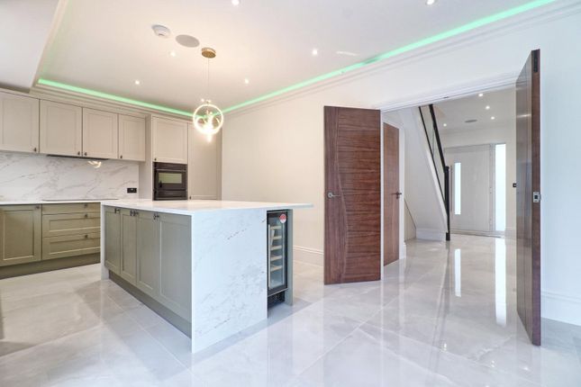 3 Tymless Terrace, Emerson Park photo 5