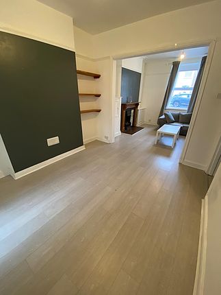 21, Kent Street, Cardiff photo 5