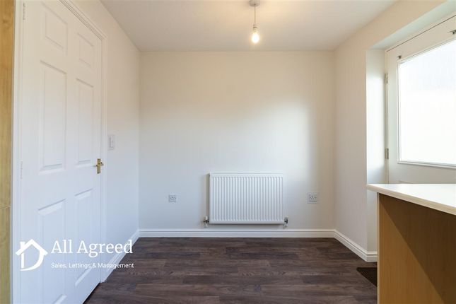 8, Pipers Court, Codnor Park photo 4