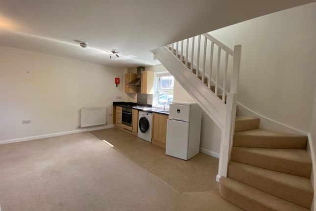 30, MARKET HARBOROUGH photo 5