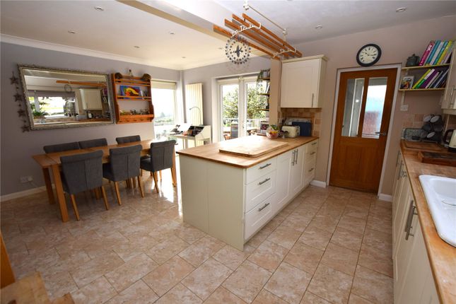 16, Grebe Close, Hampshire photo 3