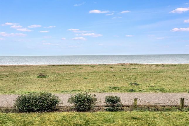 Flat 14, 12, San Diego Way, Eastbourne photo 3