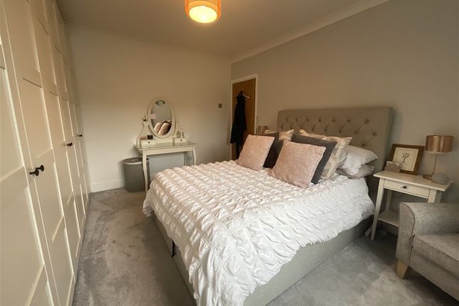 Cooper Road, Snodland photo 4