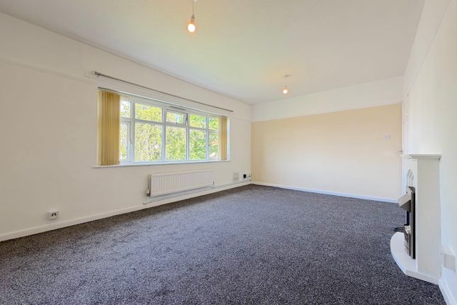 82f, Stubby Lane, Wolverhampton photo 2