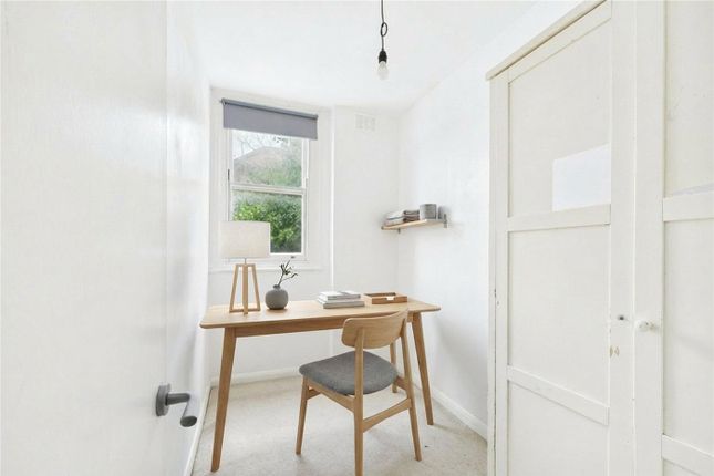 Flat C, 92, Palace Road, London photo 4